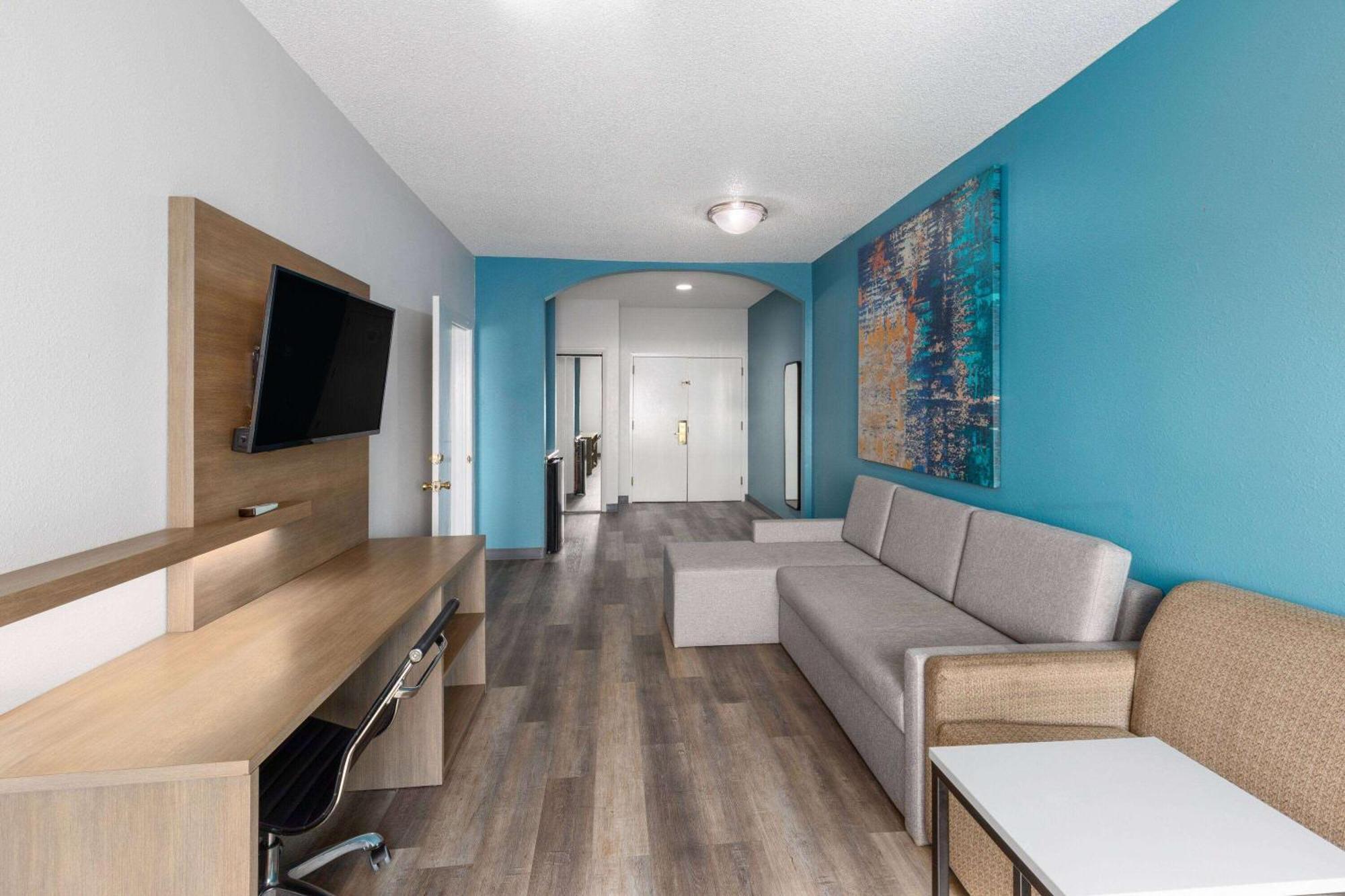 La Quinta Inn By Wyndham Decatur Alabama Ngoại thất bức ảnh