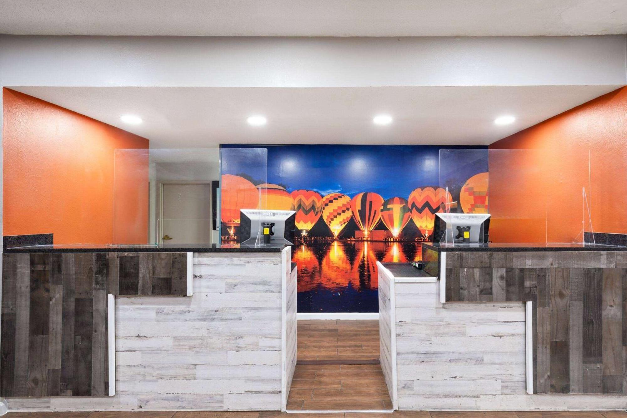 La Quinta Inn By Wyndham Decatur Alabama Ngoại thất bức ảnh
