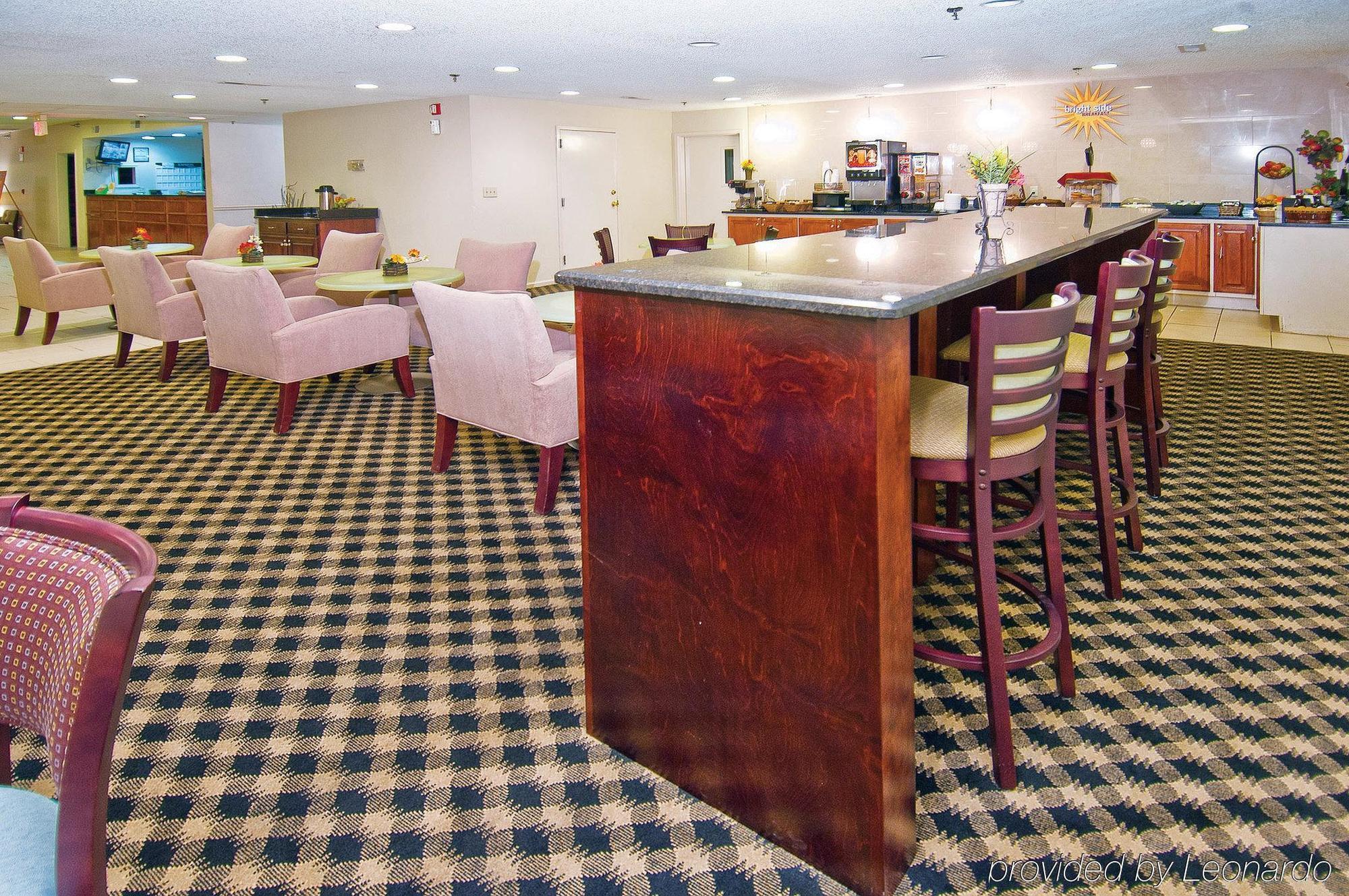 La Quinta Inn By Wyndham Decatur Alabama Ngoại thất bức ảnh